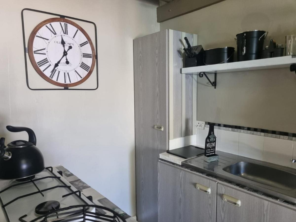 Angel 8 Airbnb Apartment 2 Robertson Zewnętrze zdjęcie